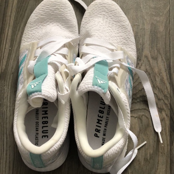 NWT Women’s Adidas Edge Lux 4 - Picture 8 of 9